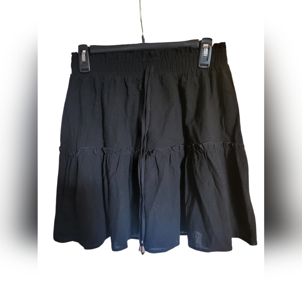 Fashion Collection Black Women's Mini Skirt Size Medium NWT